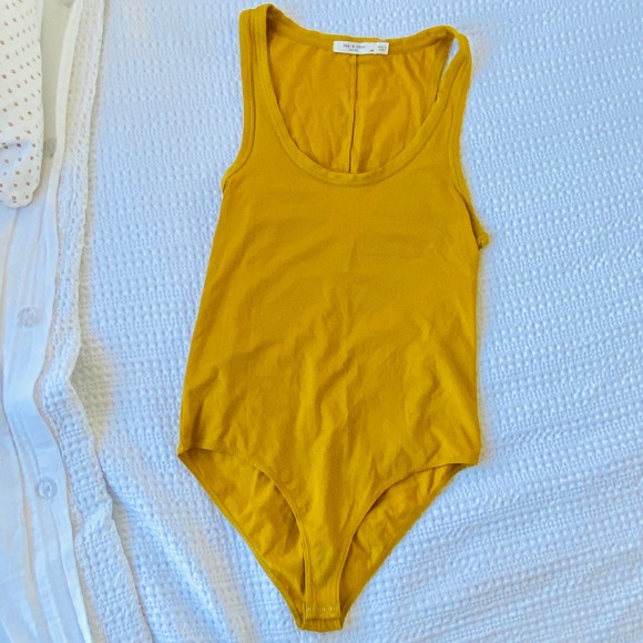 Rag & Bone - Picture 1 of 2